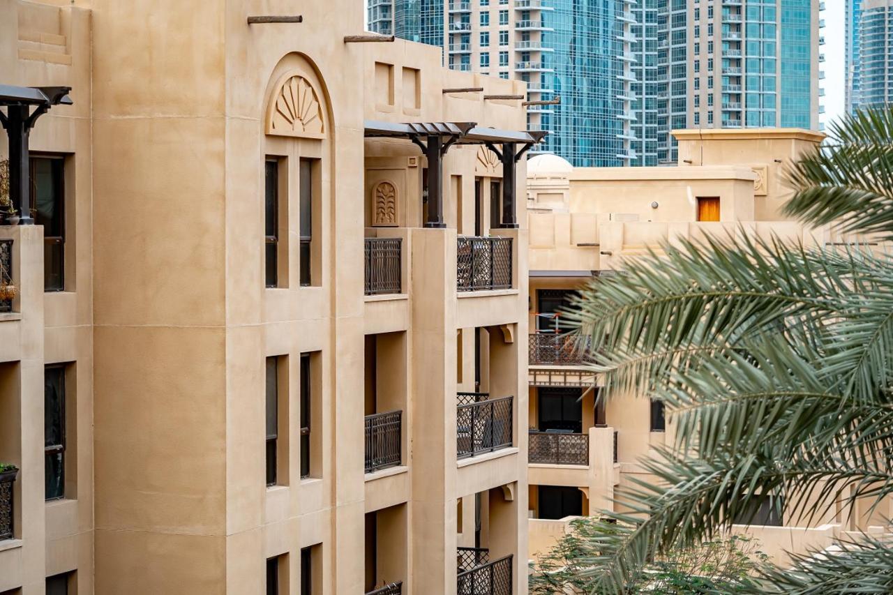 Higuests - Spacious Apt With Private Balcony In Old Town Dubai Buitenkant foto