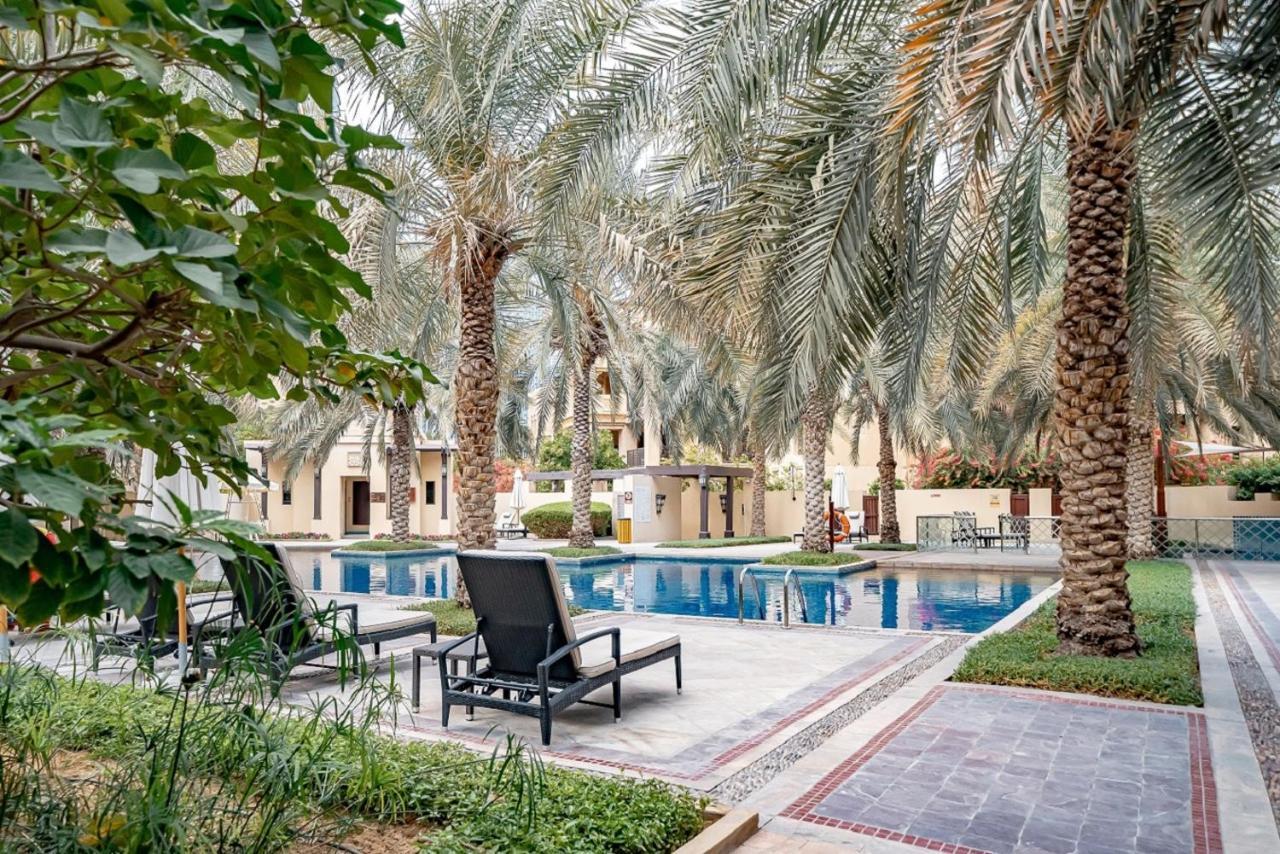 Higuests - Spacious Apt With Private Balcony In Old Town Dubai Buitenkant foto