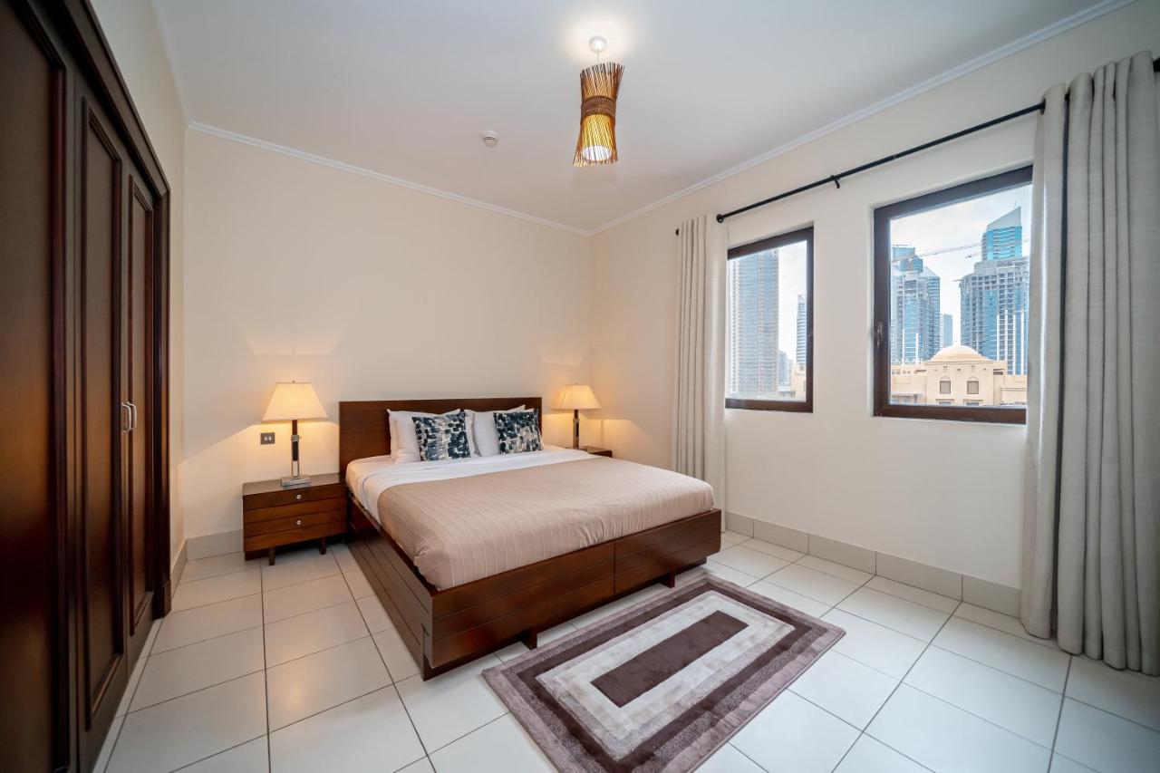 Higuests - Spacious Apt With Private Balcony In Old Town Dubai Buitenkant foto