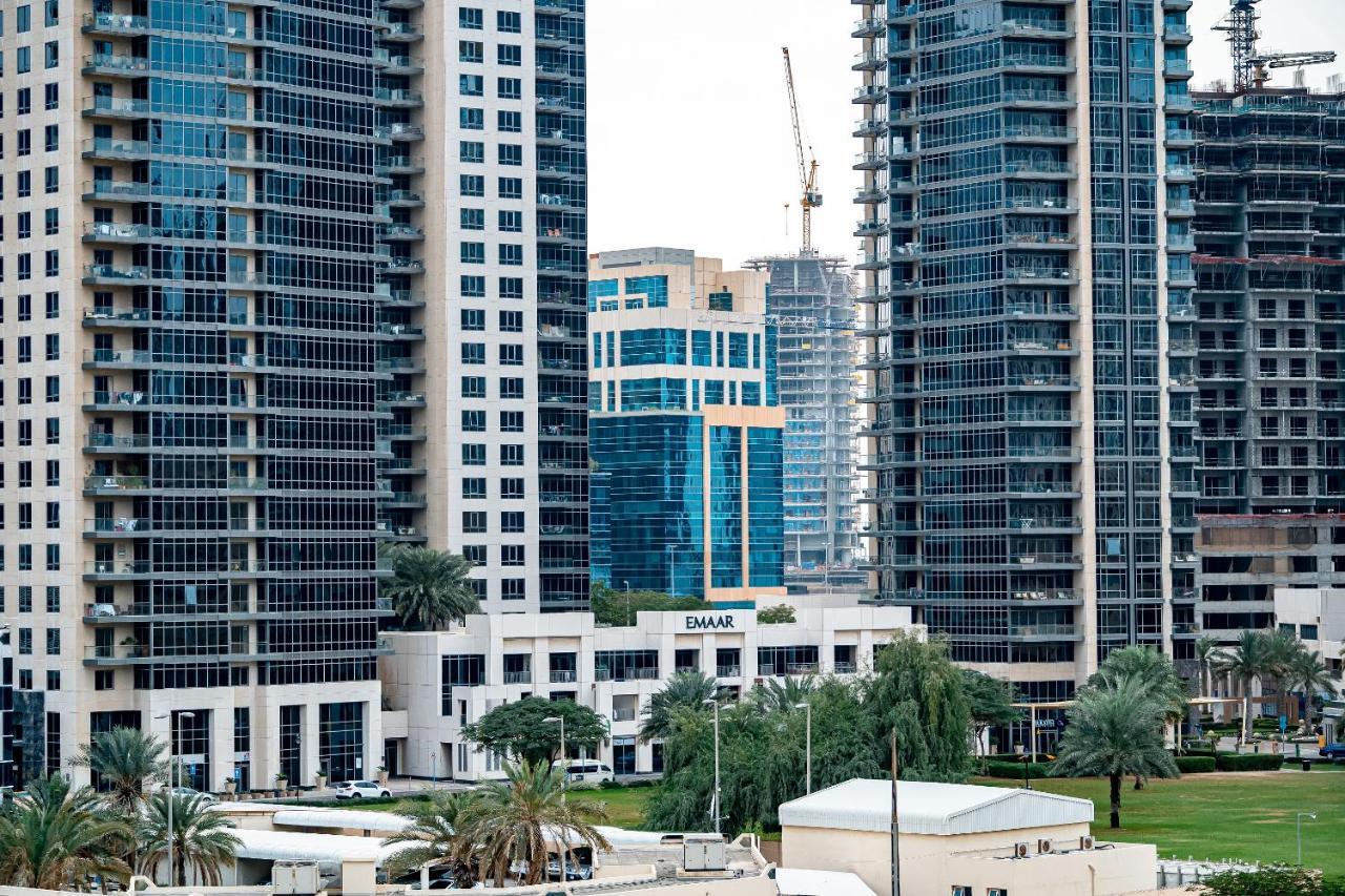 Higuests - Spacious Apt With Private Balcony In Old Town Dubai Buitenkant foto