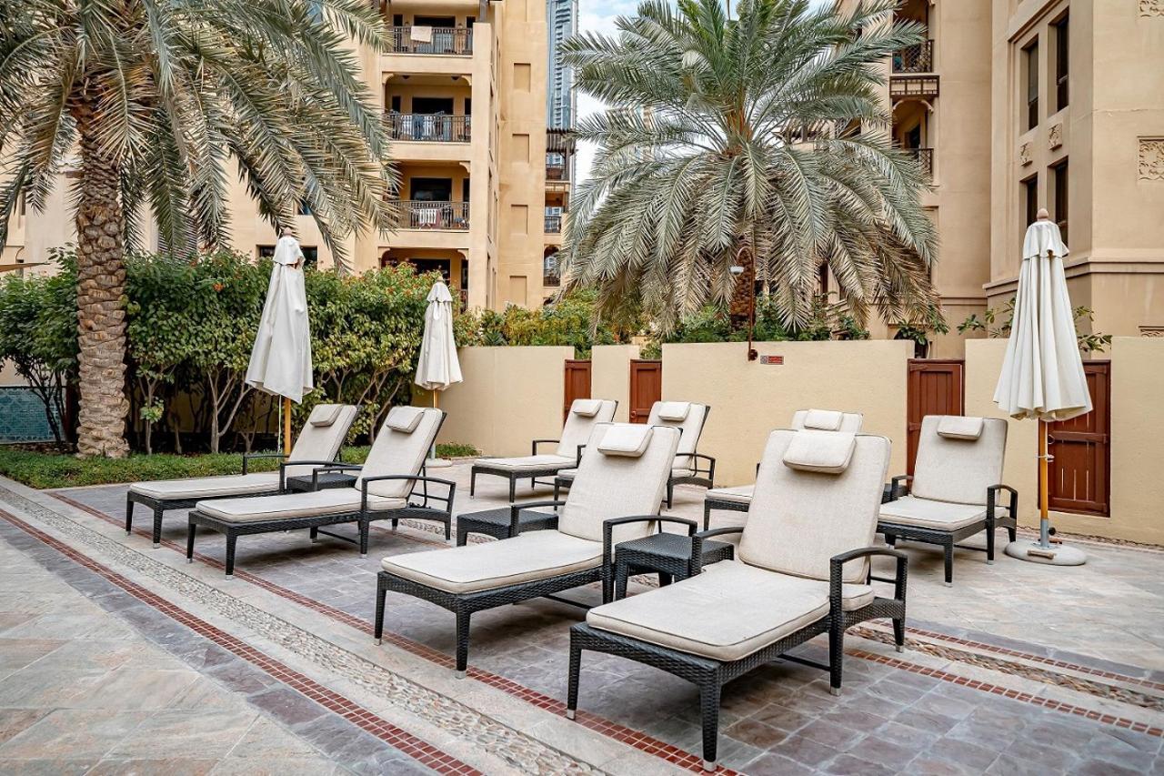 Higuests - Spacious Apt With Private Balcony In Old Town Dubai Buitenkant foto