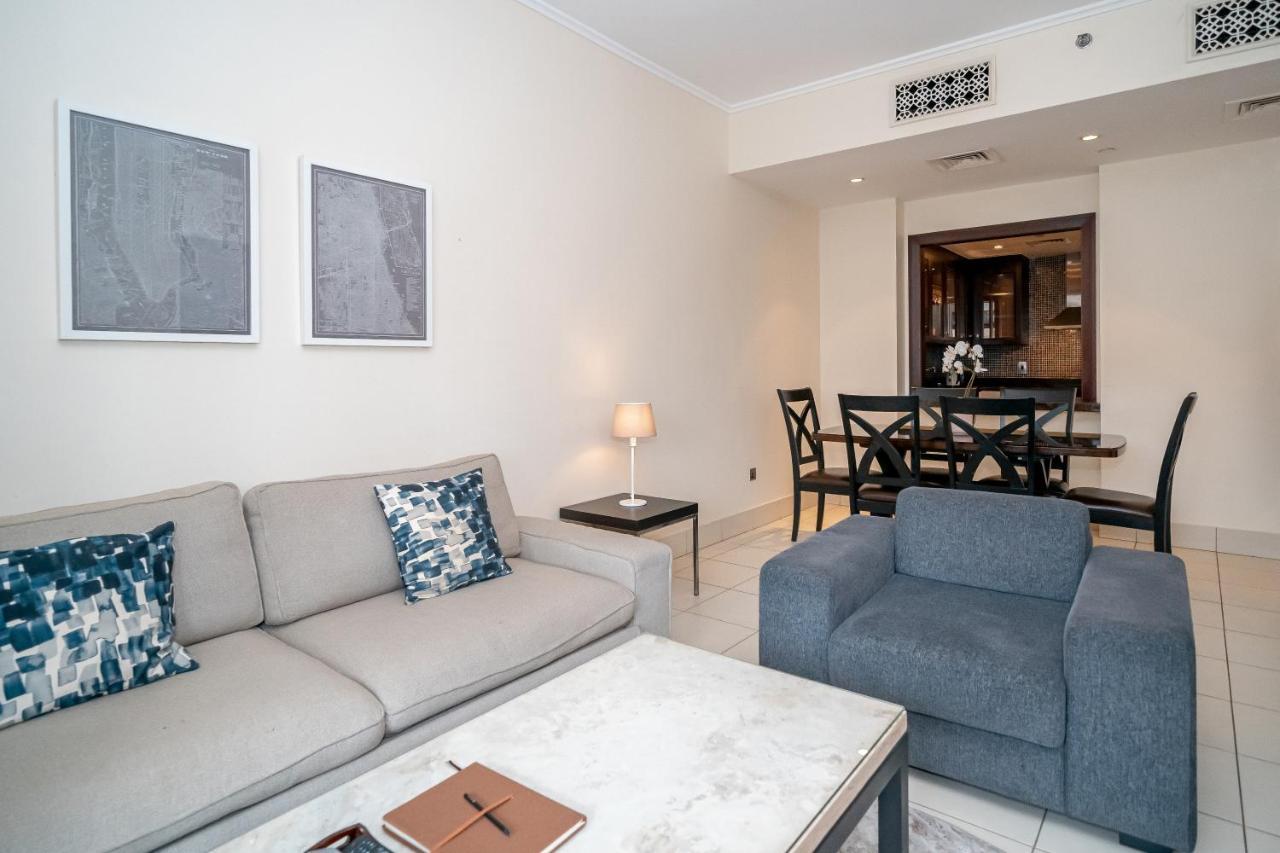 Higuests - Spacious Apt With Private Balcony In Old Town Dubai Buitenkant foto